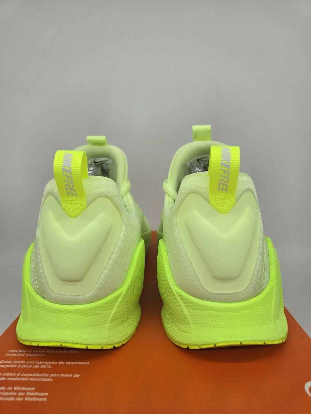 Nike women free